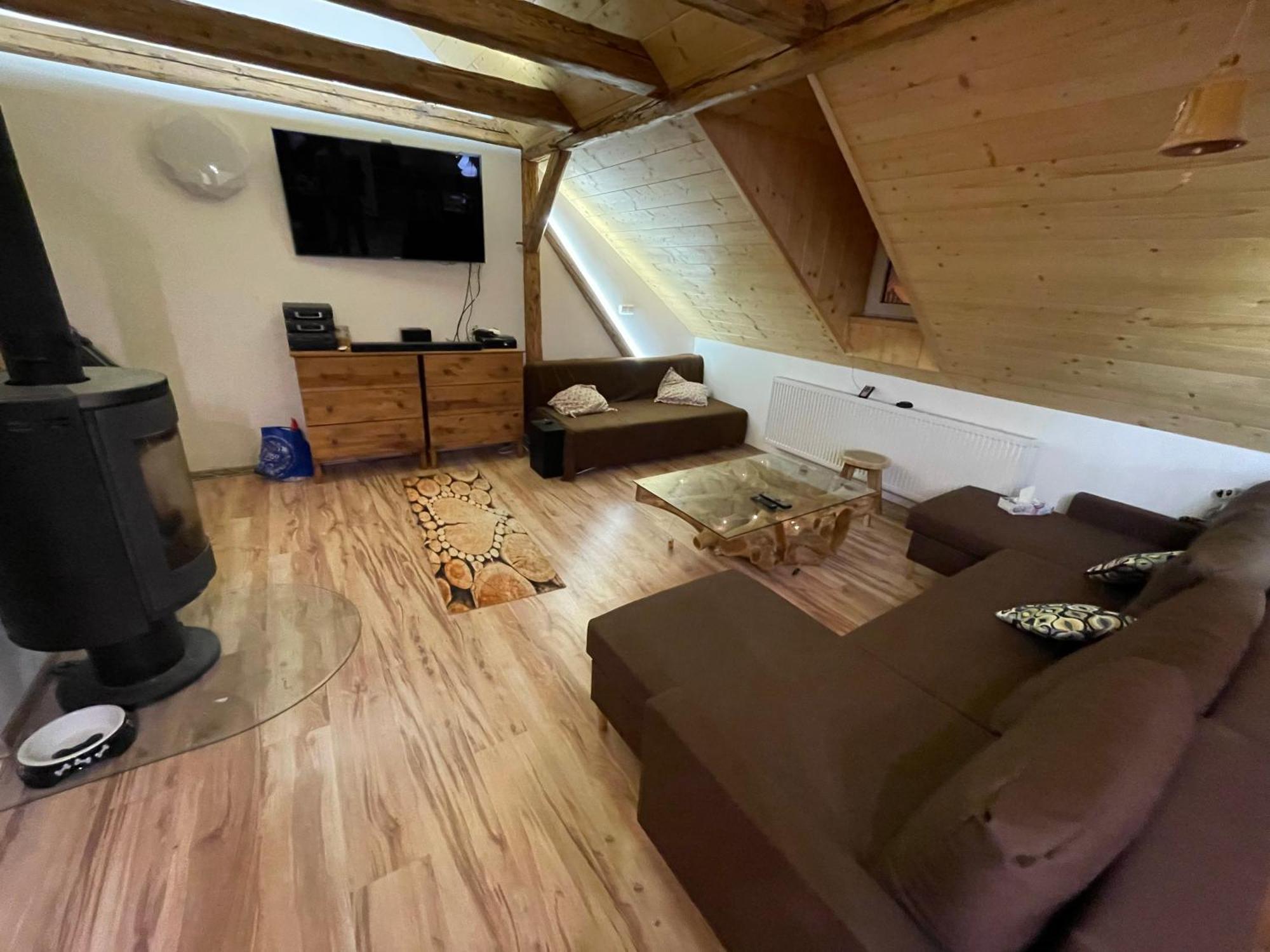Apartmany Pod Kloboukem Jachymov Exterior photo